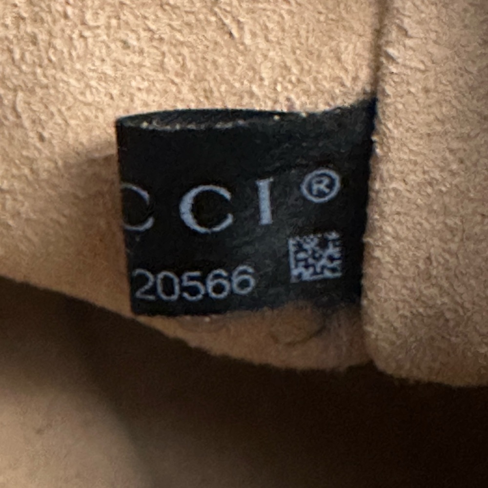 GUCCI Guccissima Small Signature Camera Bag - Picture 13 of 16